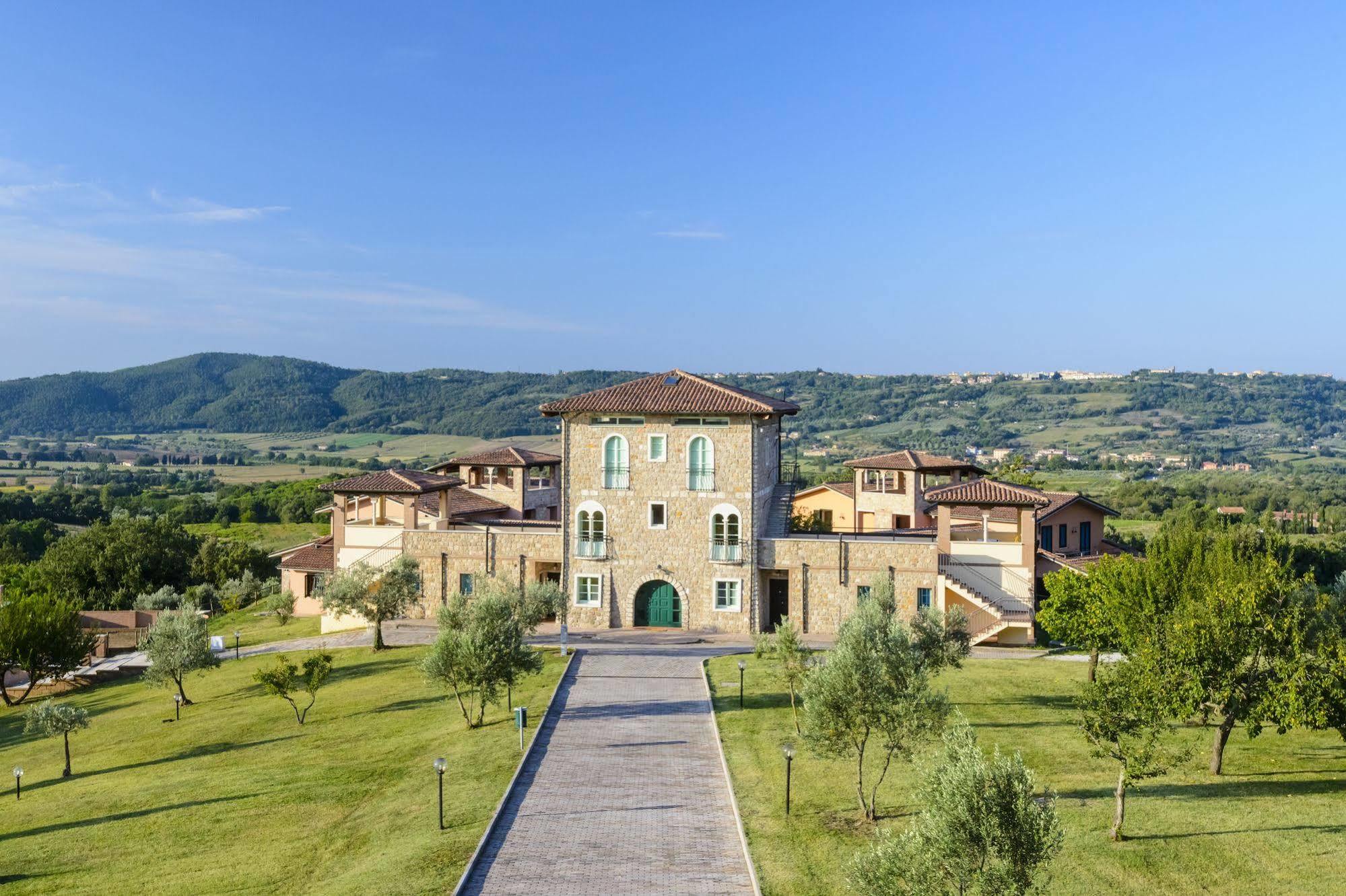 Pian Dei Mucini Resort Il Borgo Massa Marittima Eksteriør billede