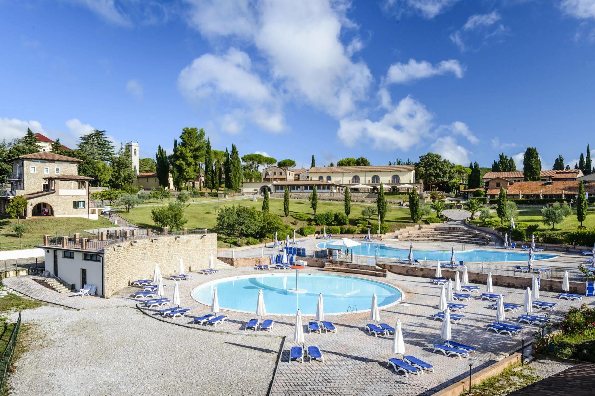 Pian Dei Mucini Resort Il Borgo Massa Marittima Eksteriør billede