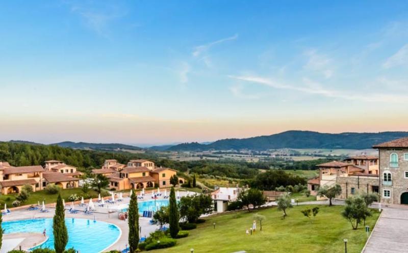 Pian Dei Mucini Resort Il Borgo Massa Marittima Eksteriør billede